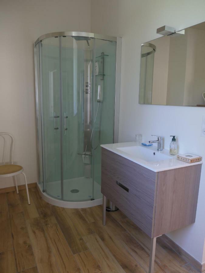 La Demeure D'Aiglepierre Apartment Bagian luar foto
